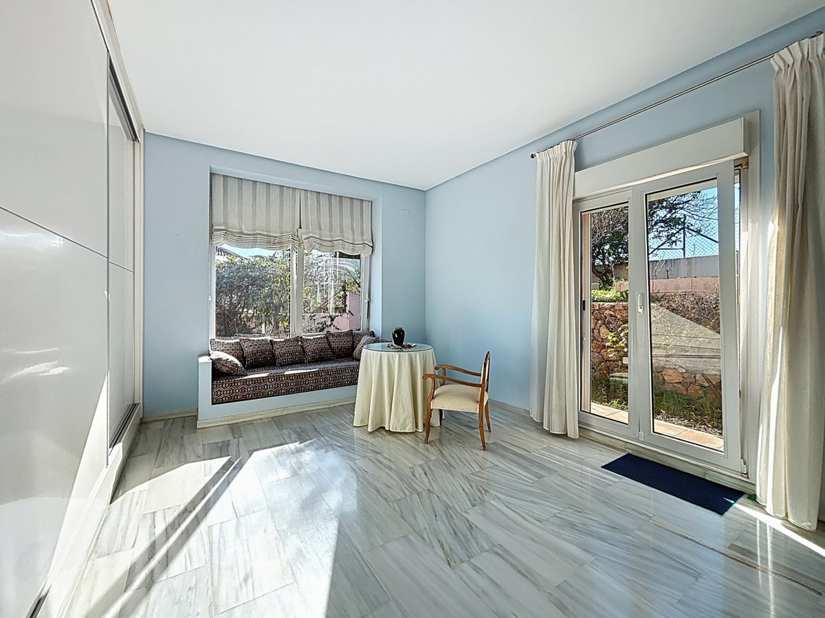 Huis te koop in Almayate | 3 slaapkamers H5297728