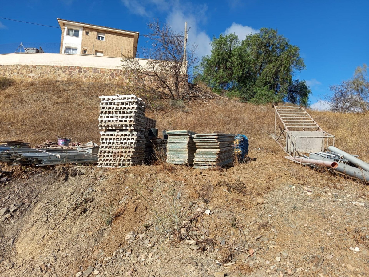 Residential Plot te koop in Almogía | 4 slaapkamers H5037361