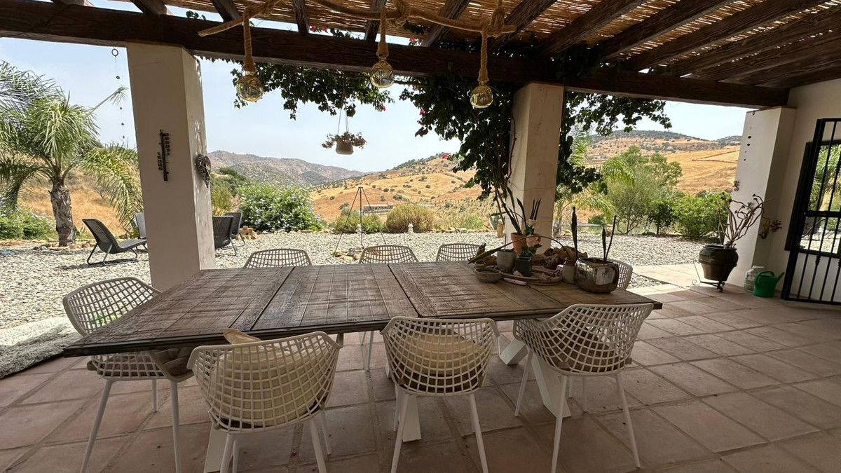 Vrijstaande Villa te koop in Alora | 3 slaapkamers H5140816