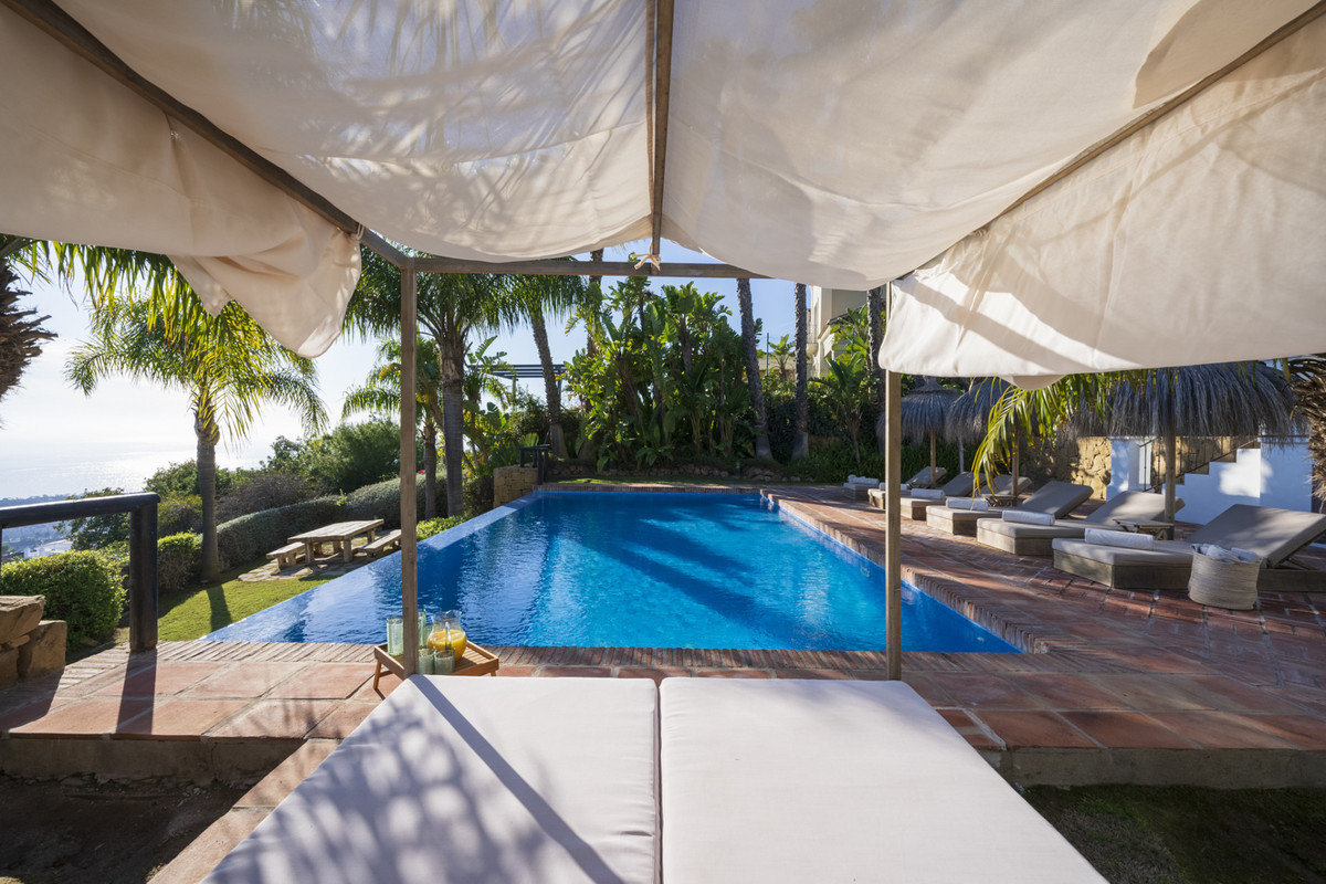 Huis te koop in Altos de los Monteros | 6 slaapkamers H5135635