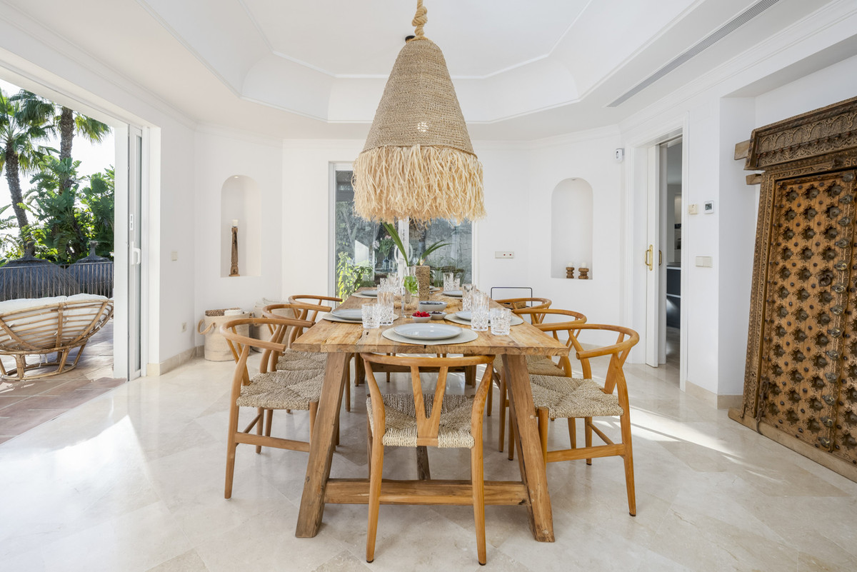 Huis te koop in Altos de los Monteros | 6 slaapkamers H5135635