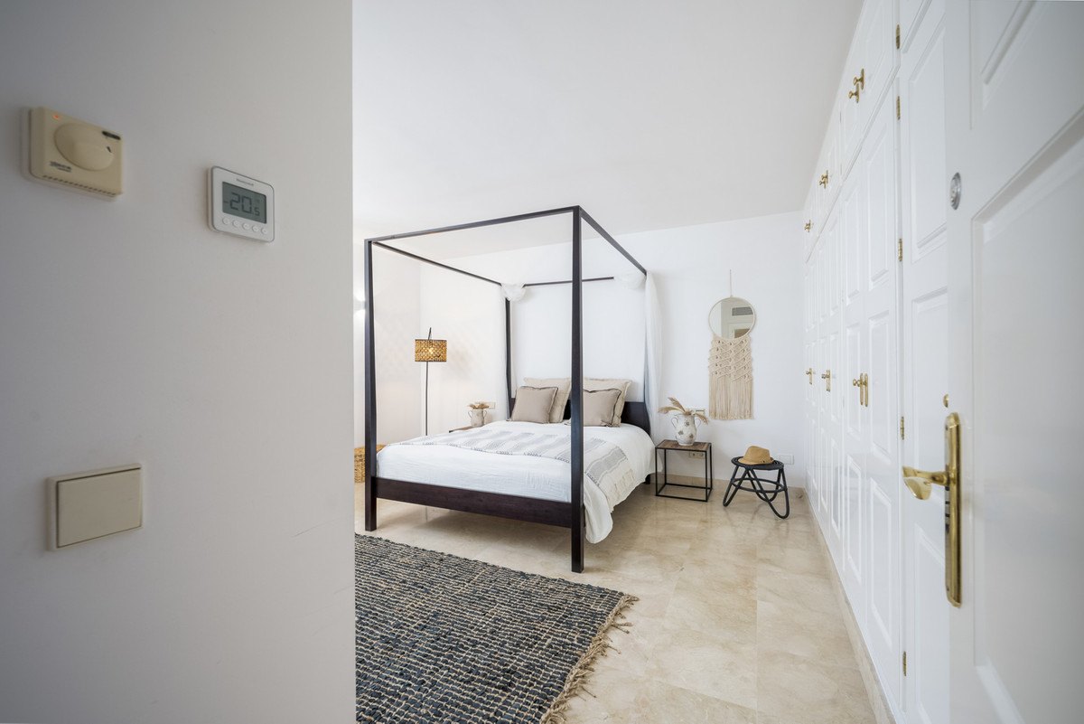 Huis te koop in Altos de los Monteros | 6 slaapkamers H5135635