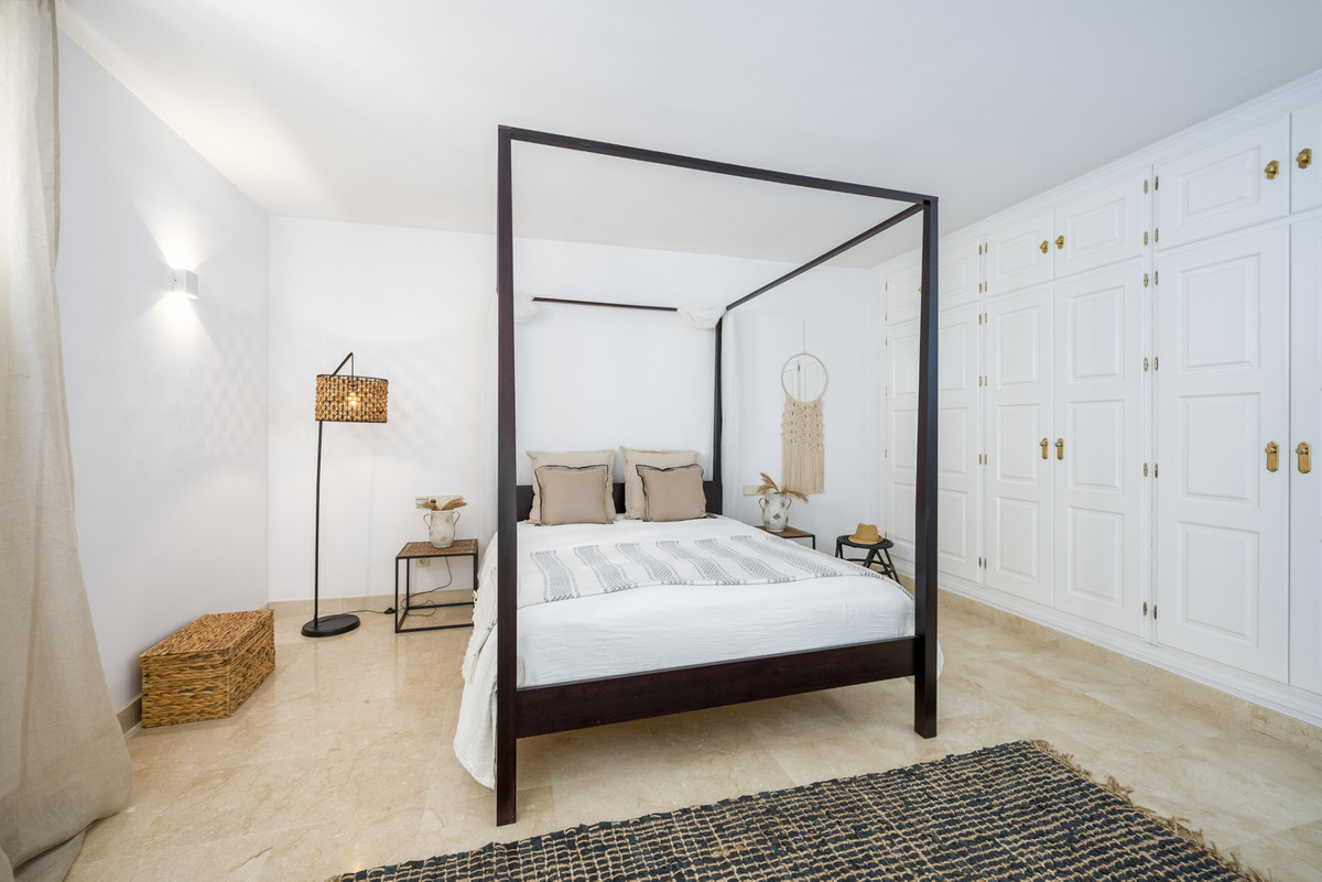 Huis te koop in Altos de los Monteros | 6 slaapkamers H5135635