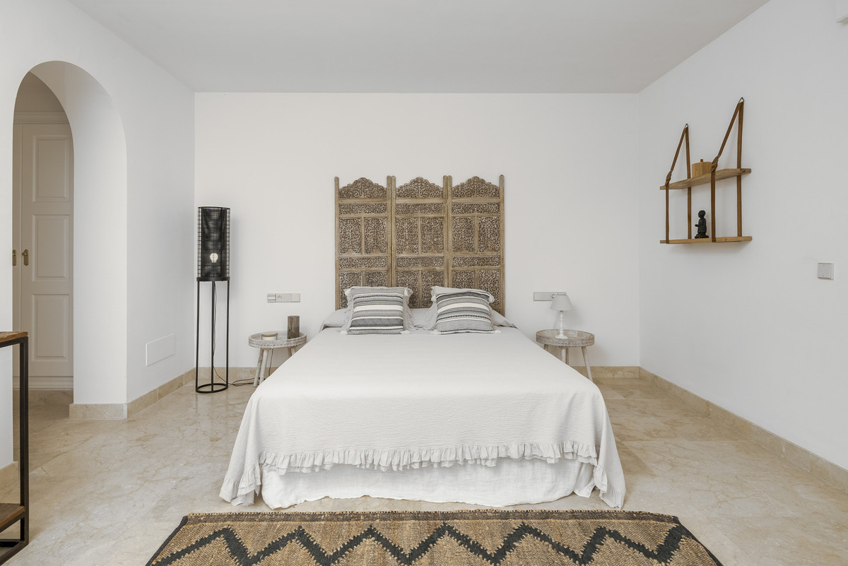 Huis te koop in Altos de los Monteros | 6 slaapkamers H5135635