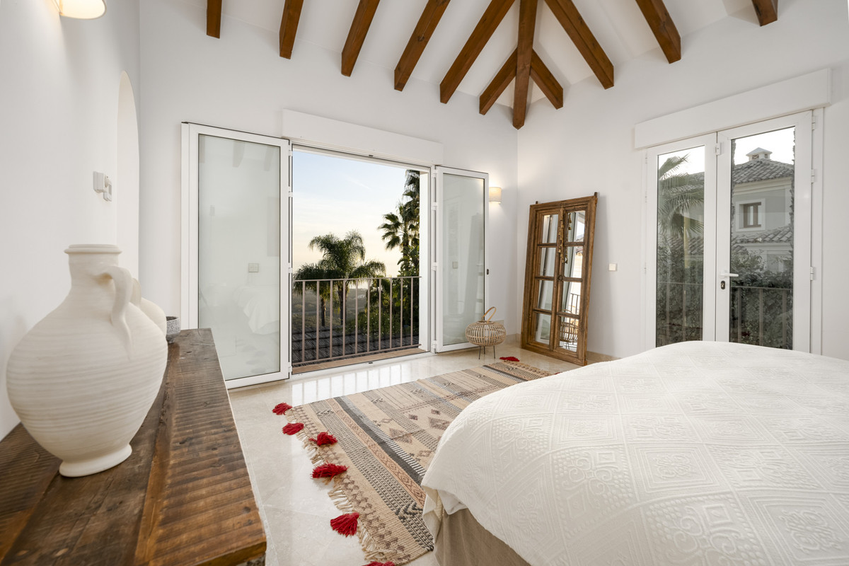 Huis te koop in Altos de los Monteros | 6 slaapkamers H5135635