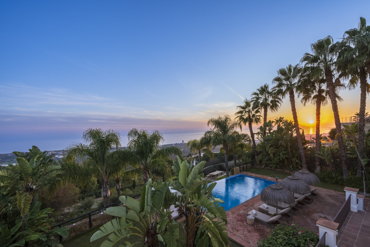 Huis te koop in Altos de los Monteros | 6 slaapkamers H5135635