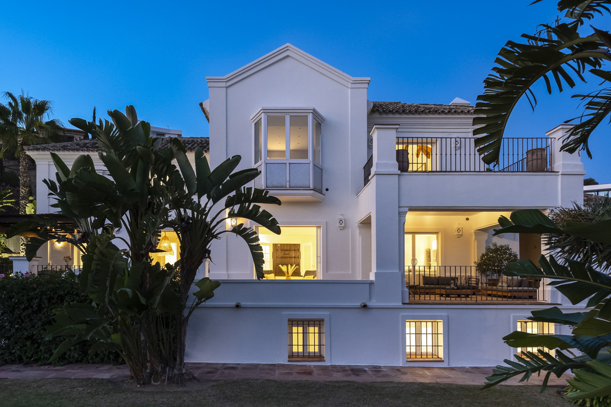 Huis te koop in Altos de los Monteros | 6 slaapkamers H5135635