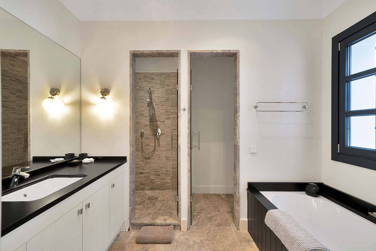 Huis te koop in Benahavís | 5 slaapkamers H5297698