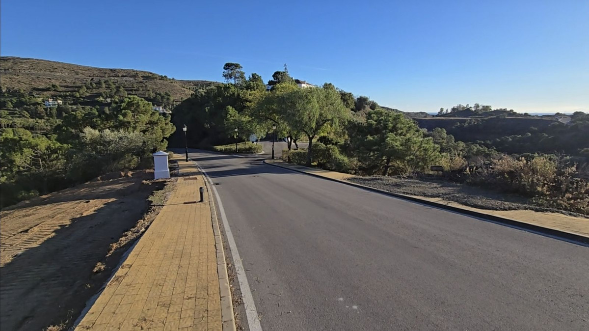 Percelen te koop in Benahavís | 0 slaapkamers H5337952