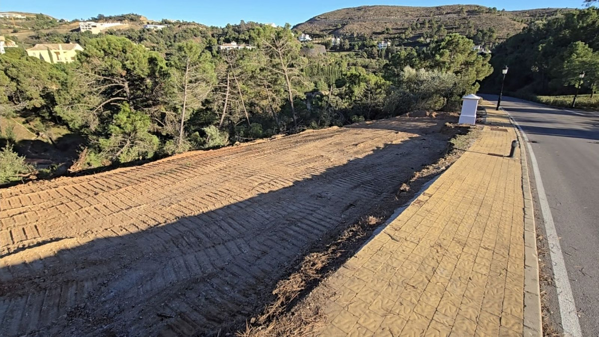 Percelen te koop in Benahavís | 0 slaapkamers H5337952