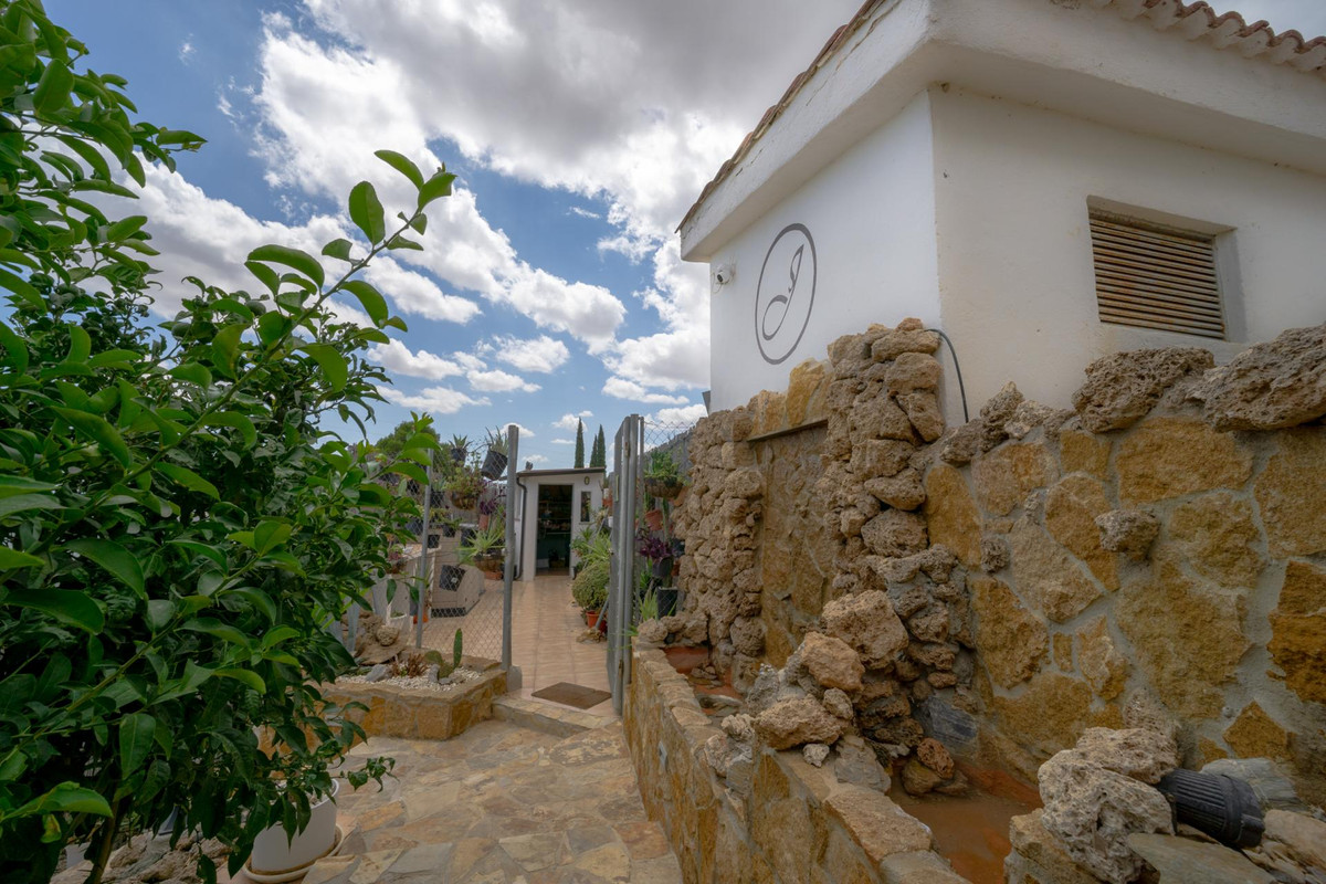 Property main view 44