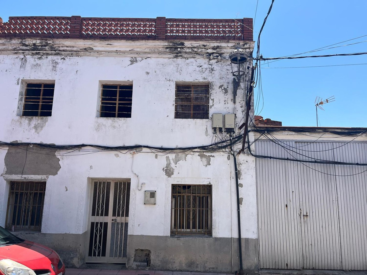 Percelen te koop in Casares | 4 slaapkamers H5350783