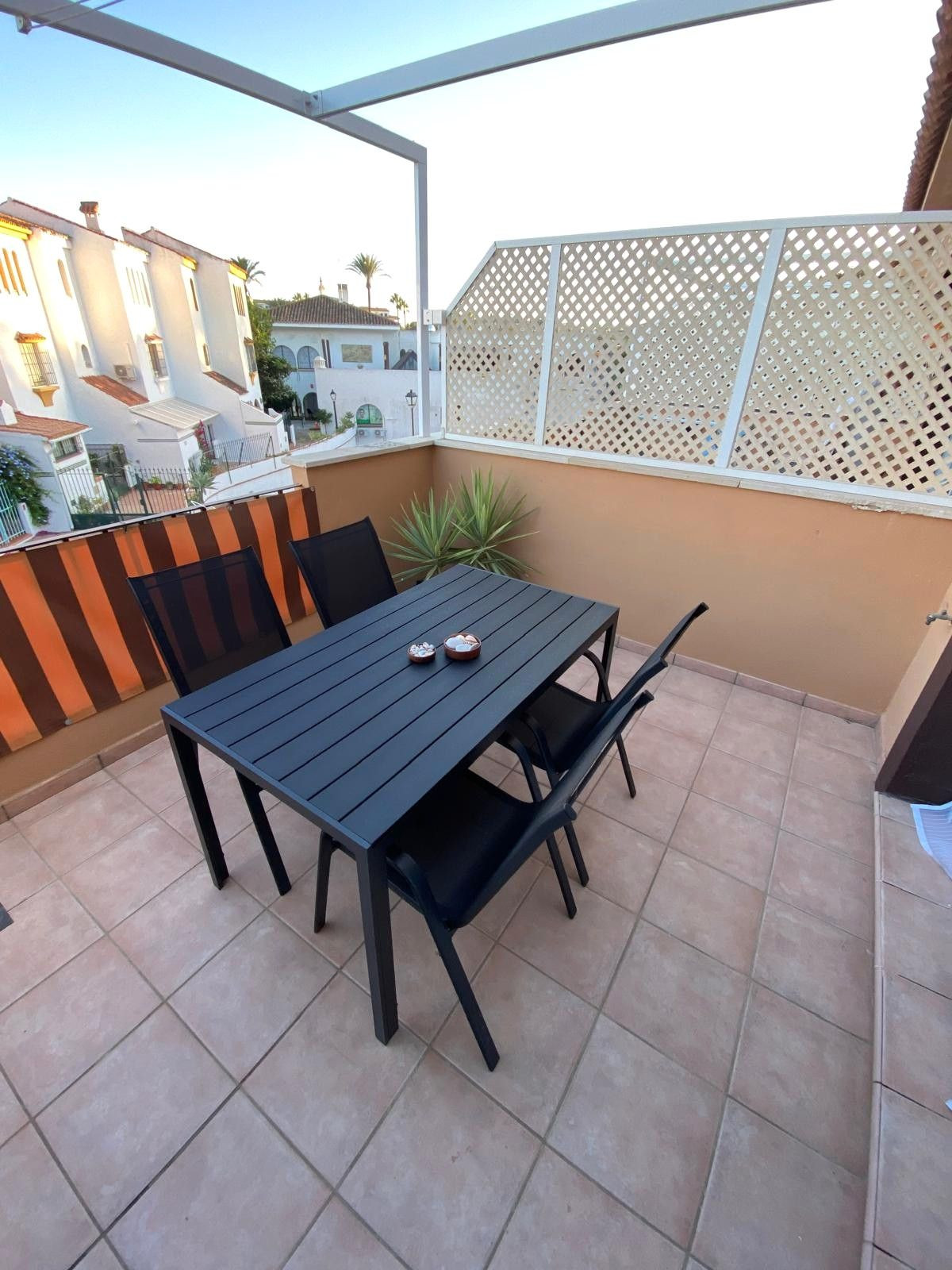 Appartement te koop in Casares Playa | 1 slaapkamers H5261062