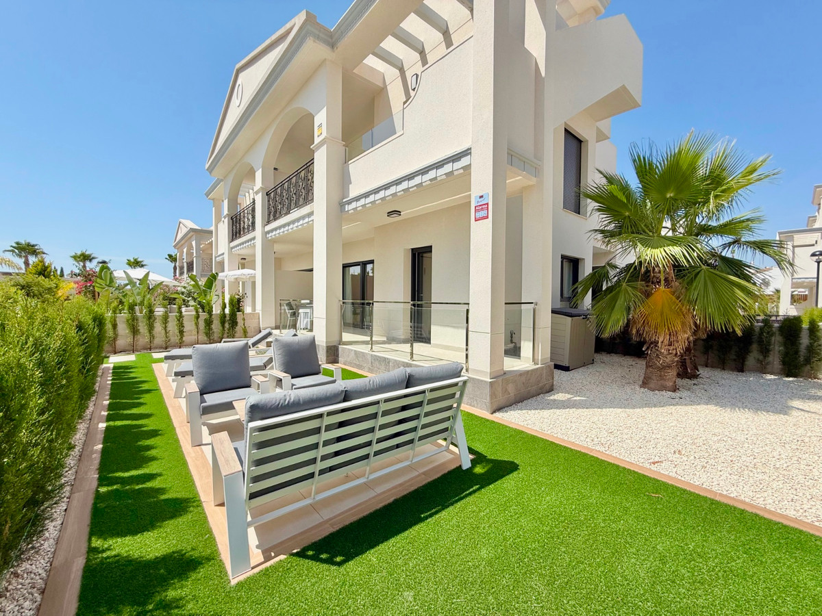 Huis te koop in Ciudad Quesada | 2 slaapkamers H5433394