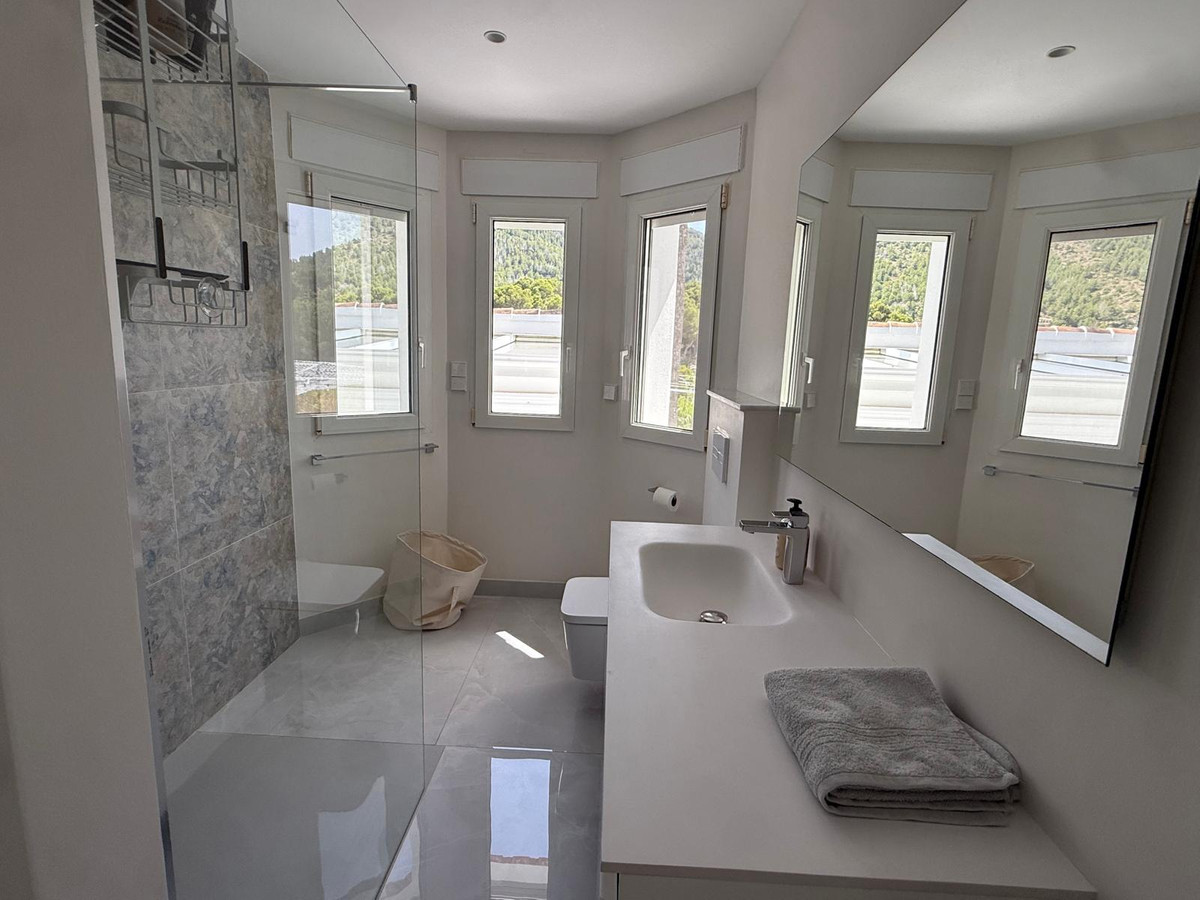 Property main view 23