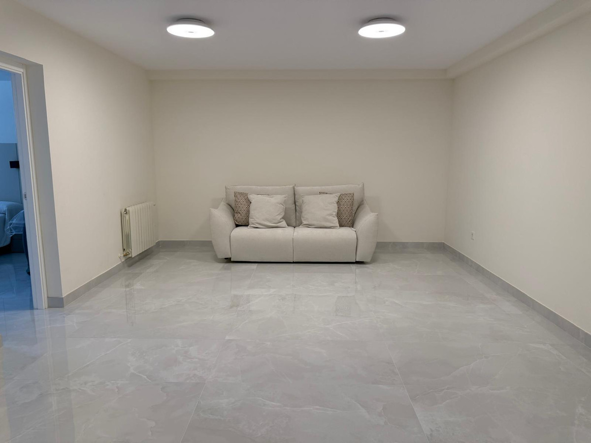 Property main view 44