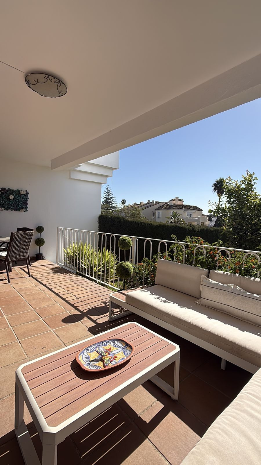 Percelen te koop in El Paraiso | 2 slaapkamers H5396575