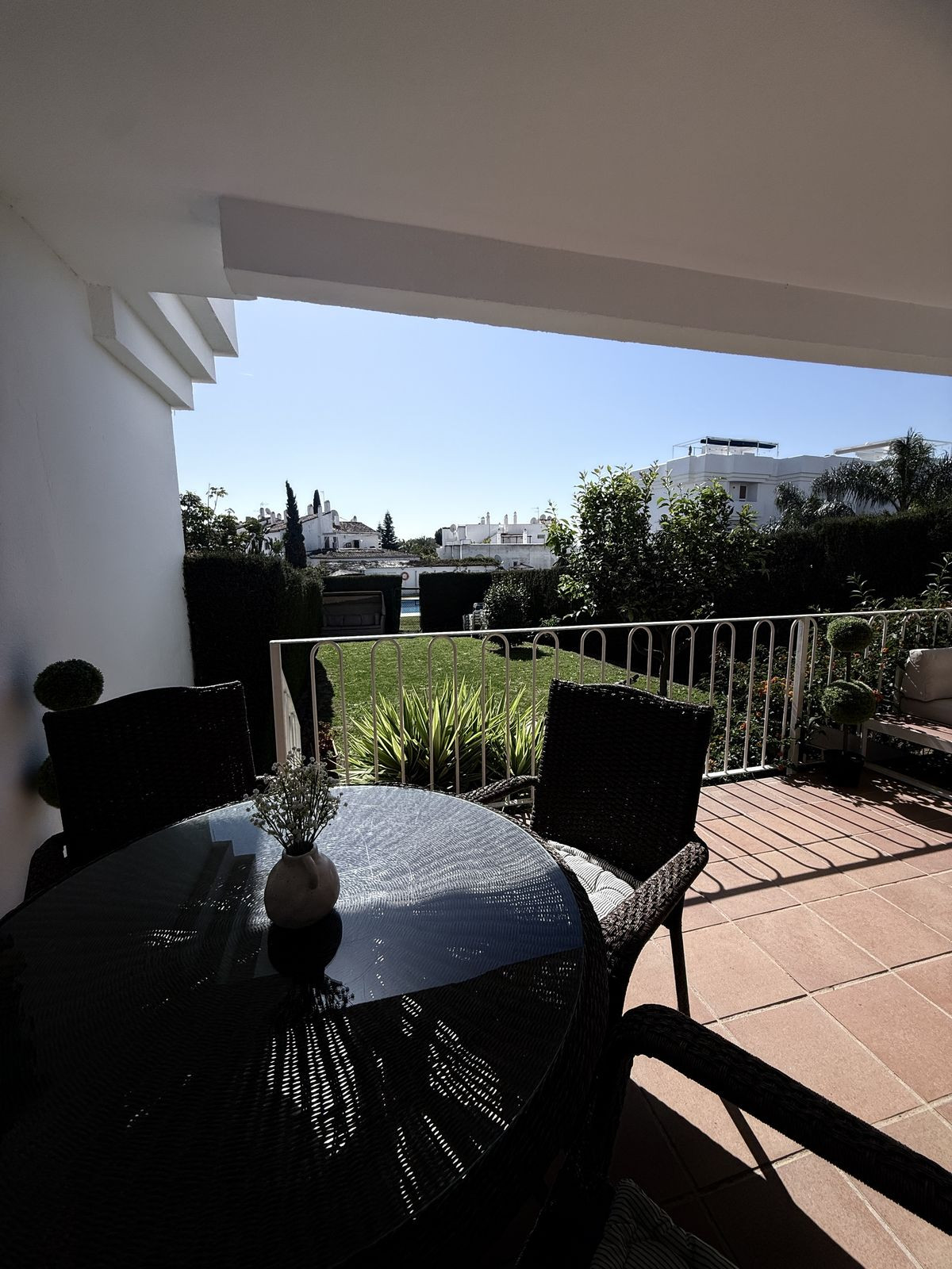 Percelen te koop in El Paraiso | 2 slaapkamers H5396575