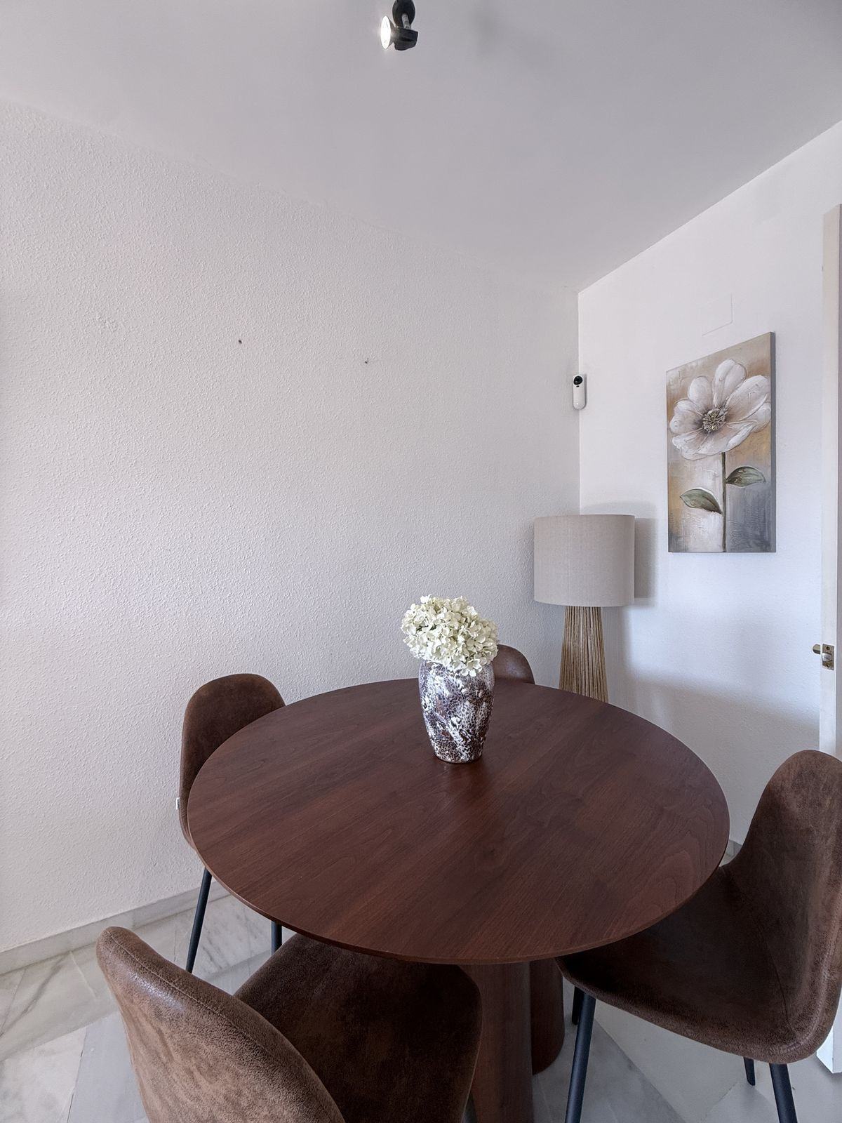 Percelen te koop in El Paraiso | 2 slaapkamers H5396575