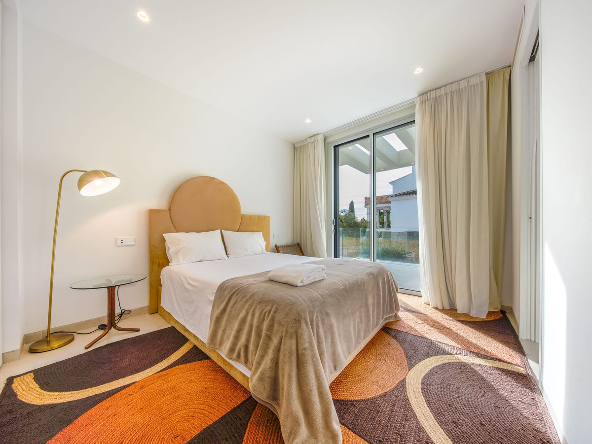 Huis te koop in Elviria | 5 slaapkamers H5298304