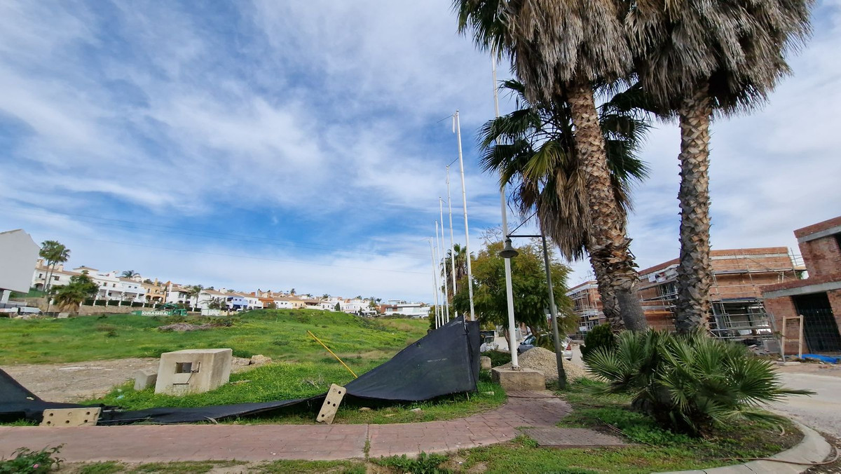 Residentiele Percelen in Estepona-6