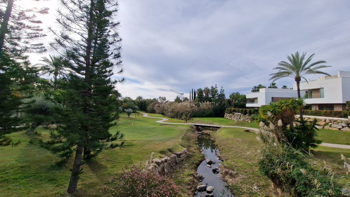 Residentiele Percelen in Estepona-8