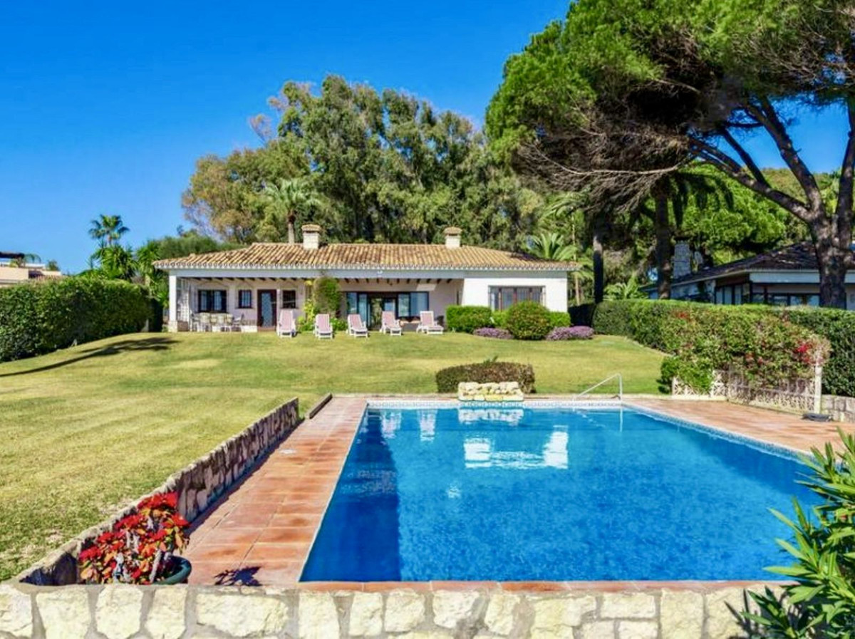 Residentiele Percelen in Estepona-2