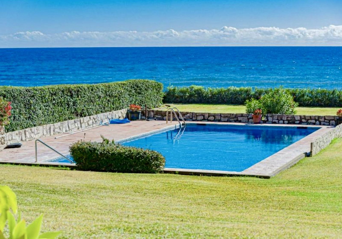 Residentiele Percelen in Estepona-7