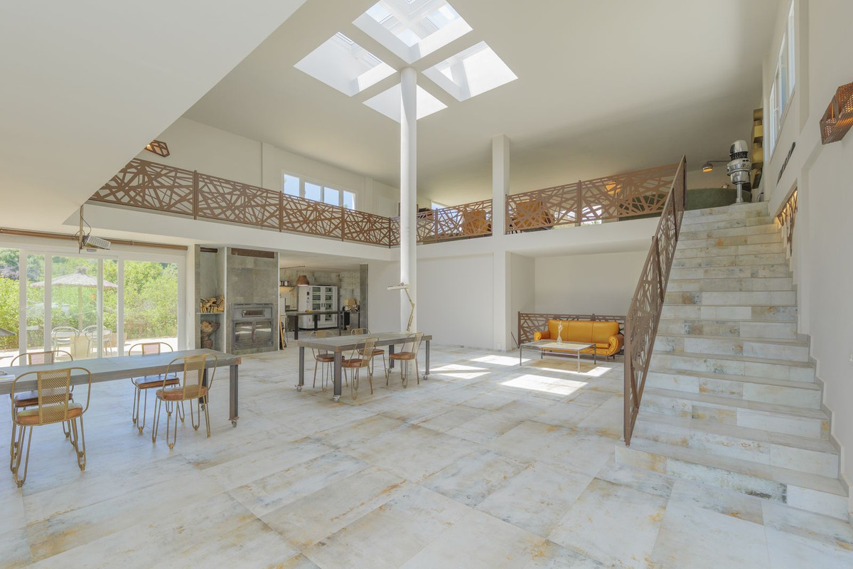 Property main view 45