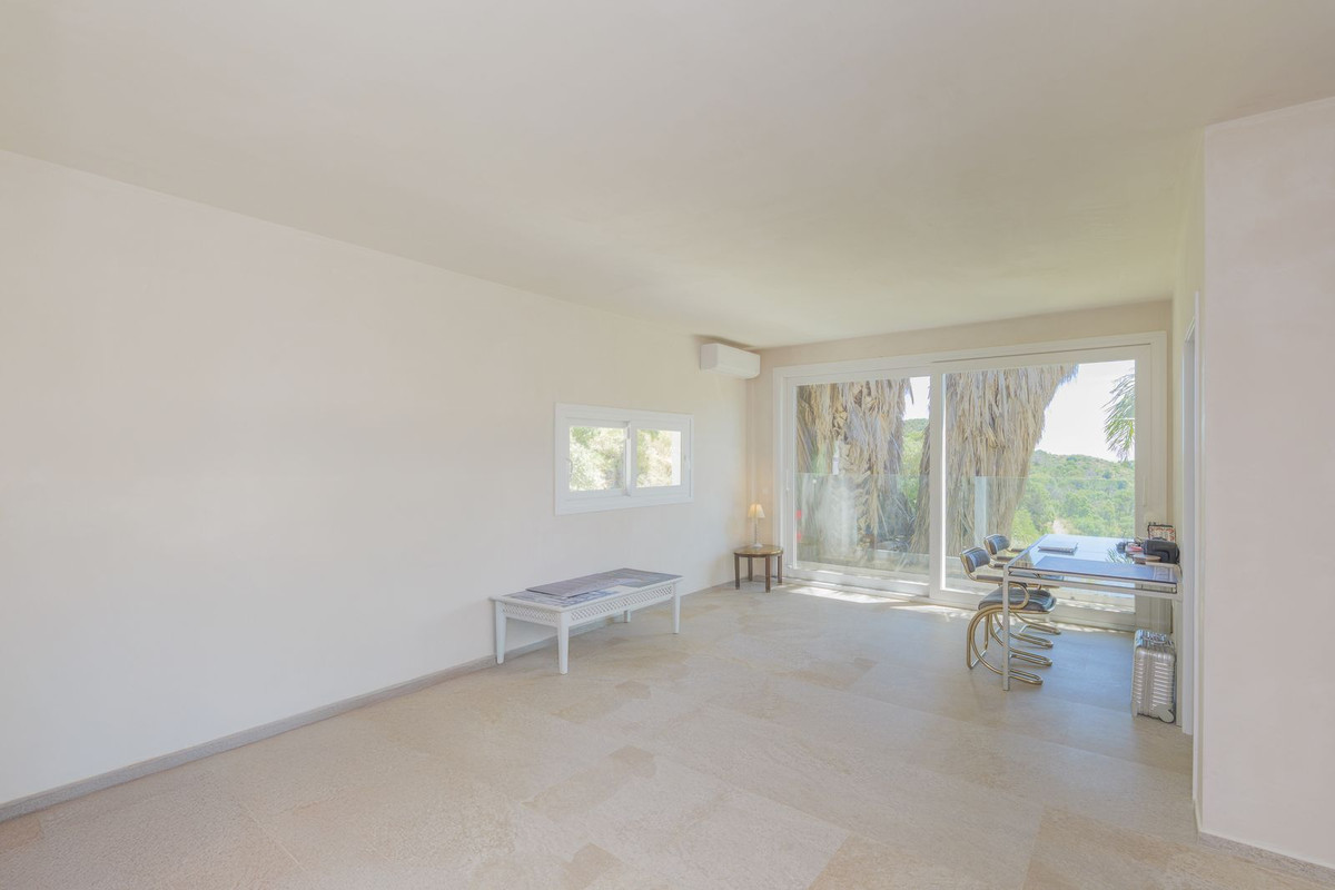 Property main view 51