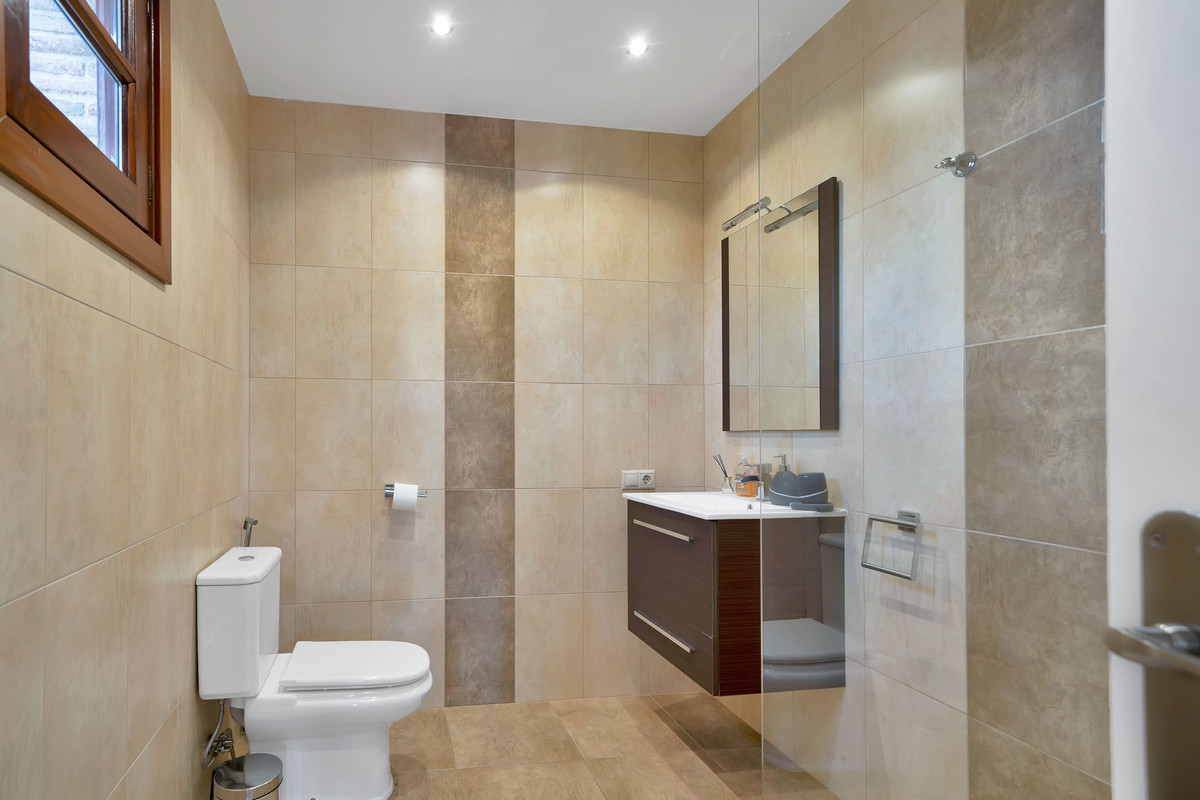 Percelen te koop in Estepona | 4 slaapkamers H5135599
