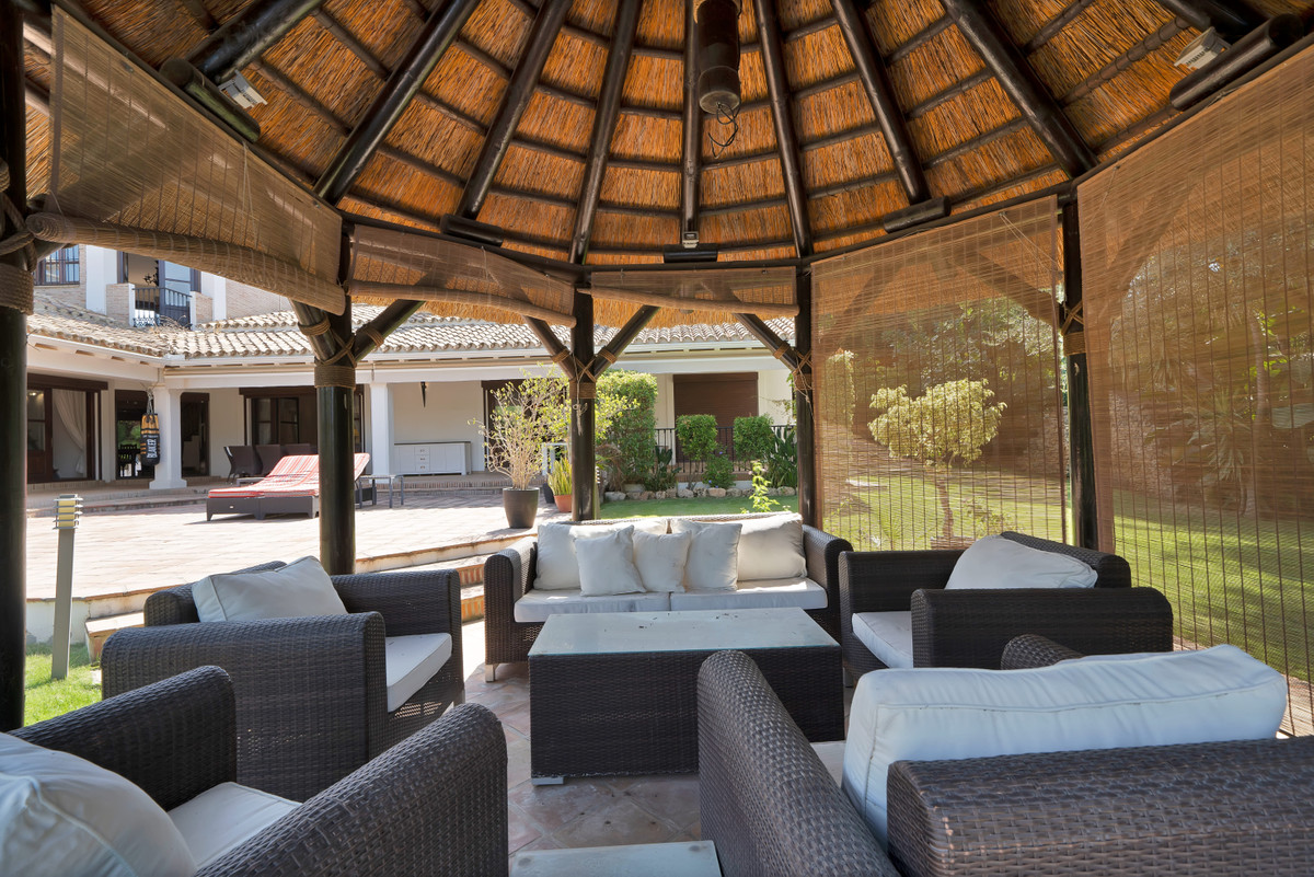 Percelen te koop in Estepona | 4 slaapkamers H5135599