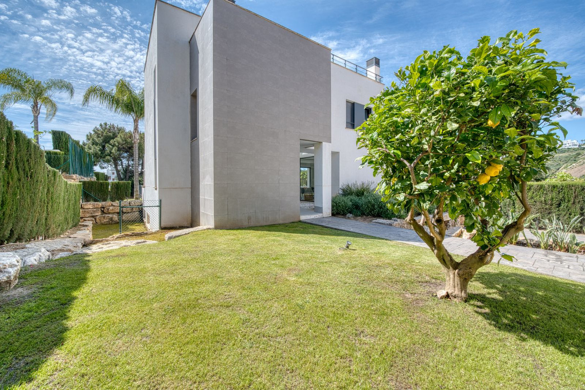 Huis te koop in Estepona | 4 slaapkamers H5140828