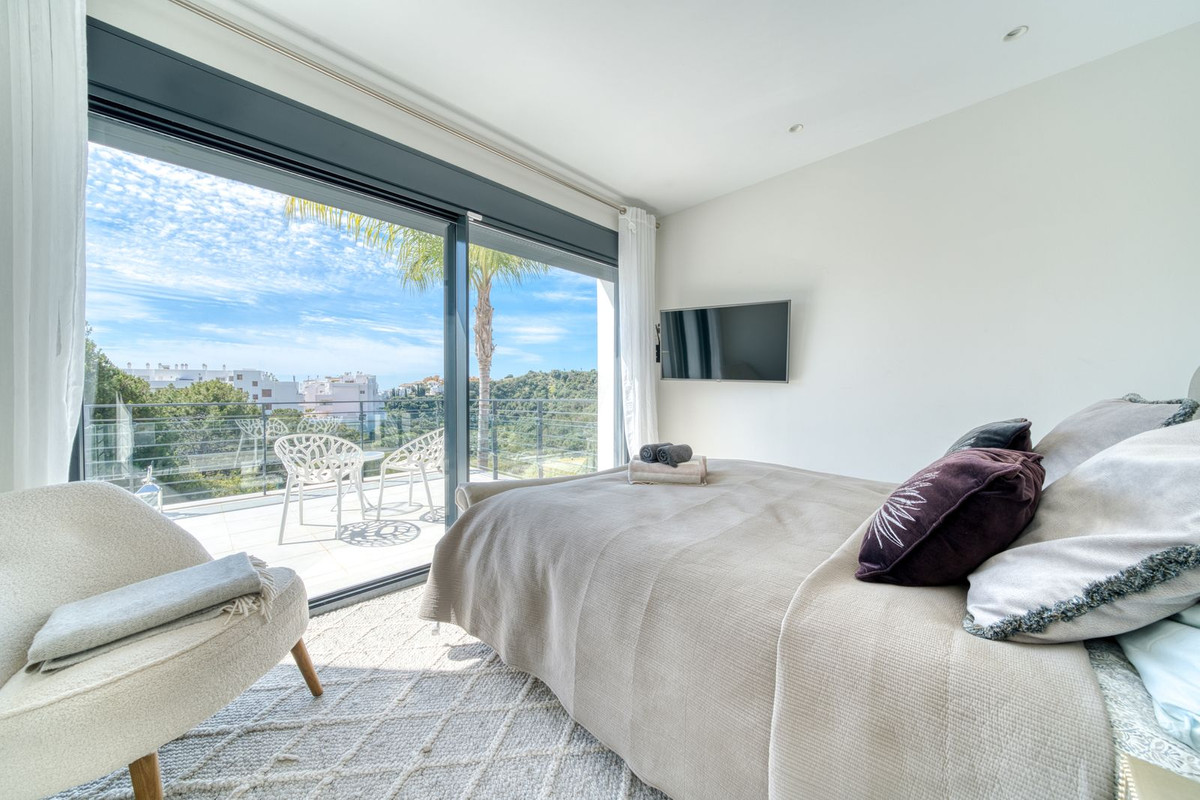 Huis te koop in Estepona | 4 slaapkamers H5140828