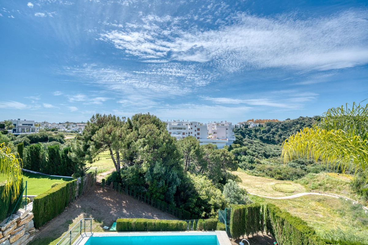 Huis te koop in Estepona | 4 slaapkamers H5140828