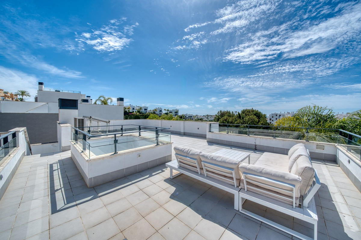Huis te koop in Estepona | 4 slaapkamers H5140828