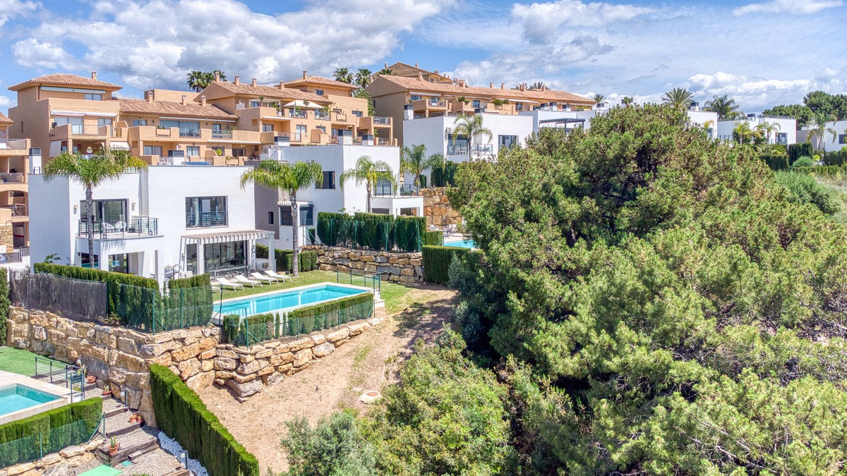 Huis te koop in Estepona | 4 slaapkamers H5140828