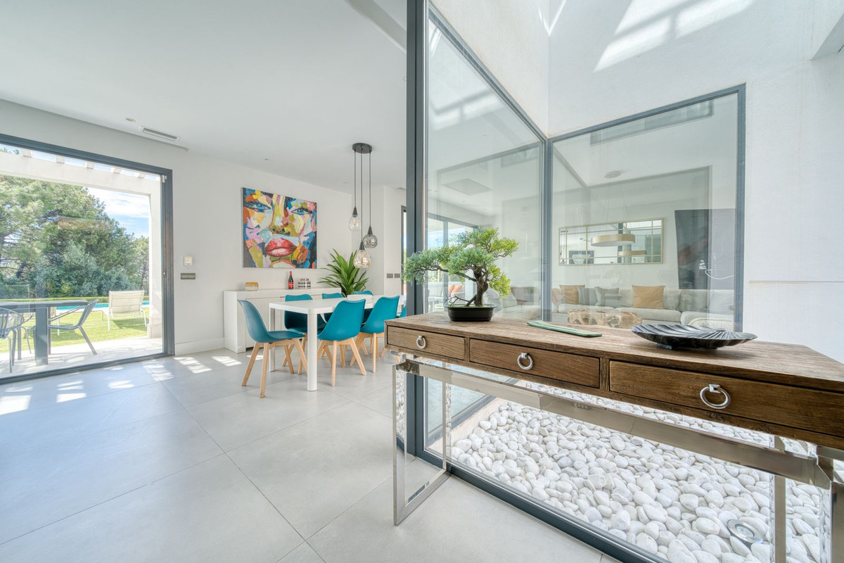 Huis te koop in Estepona | 4 slaapkamers H5140828
