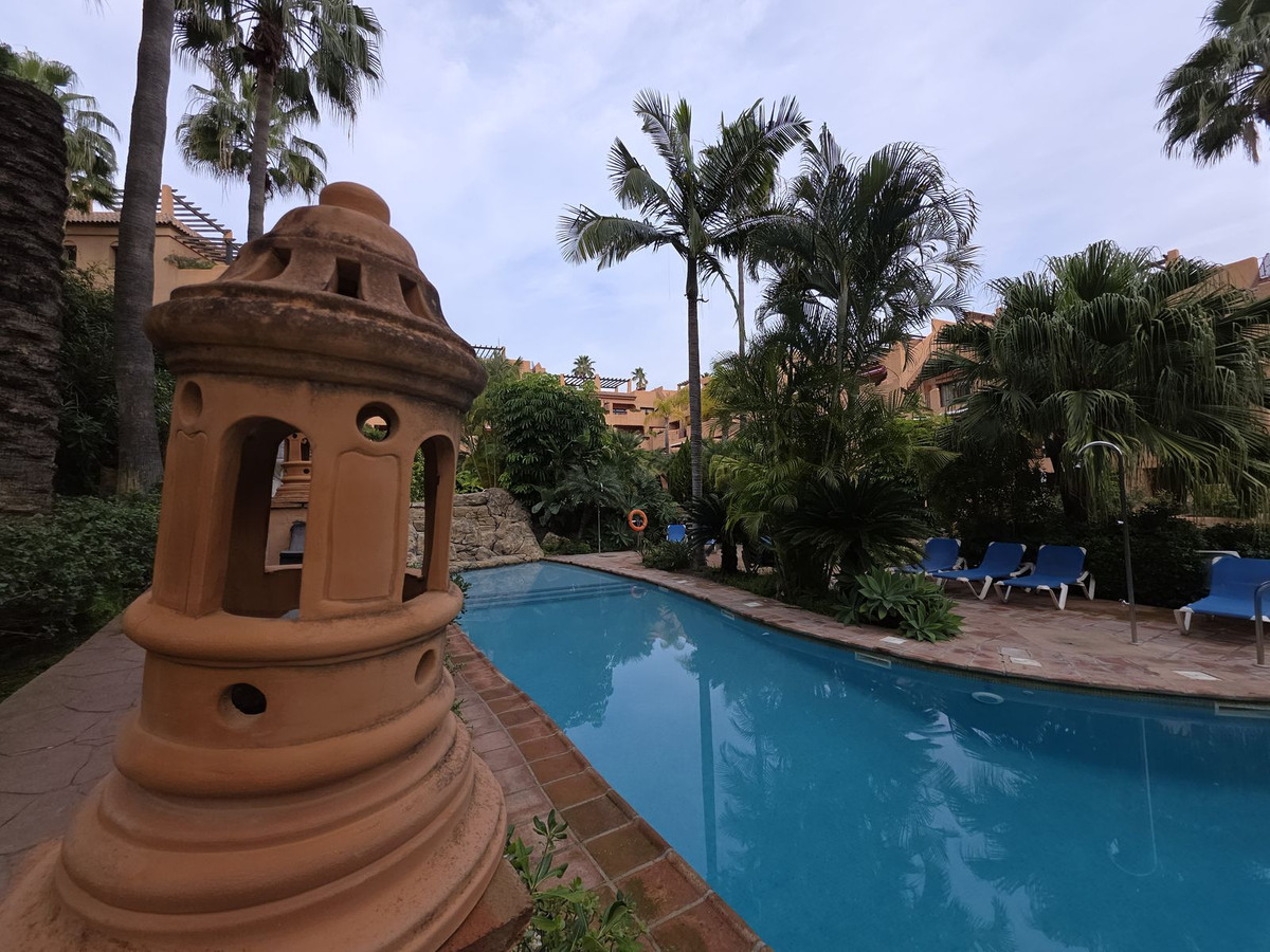 Appartement te koop in Estepona | 2 slaapkamers H5283100