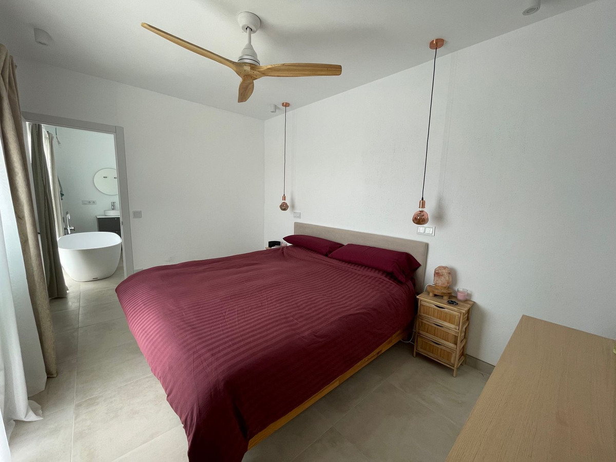 Percelen te koop in Estepona | 3 slaapkamers H5285797