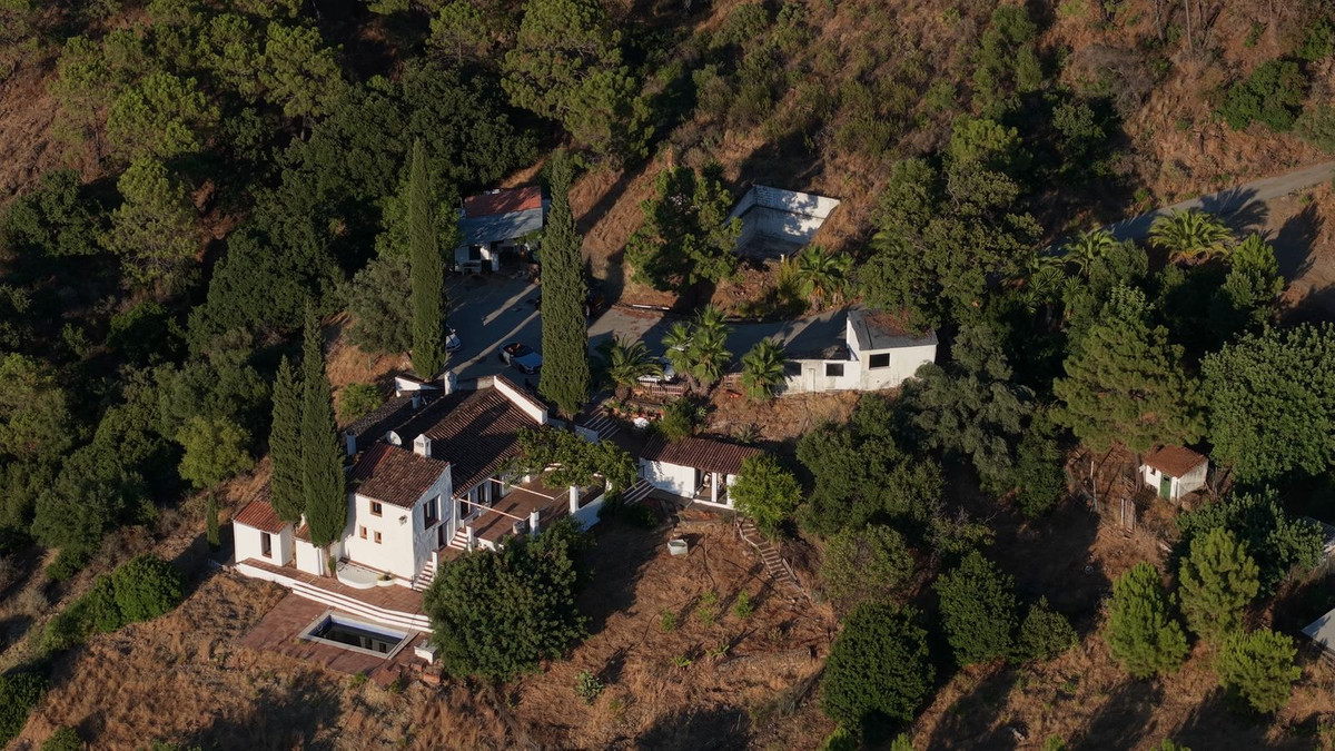 Grond met Ruin te koop in Estepona | 0 slaapkamers H5292049