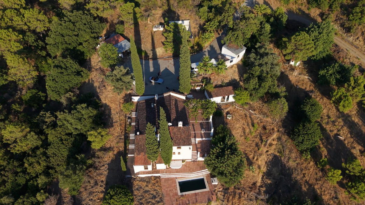 Grond met Ruin te koop in Estepona | 0 slaapkamers H5292049