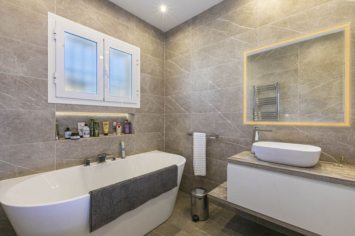Grond te koop in Estepona | 0 slaapkamers H5378320