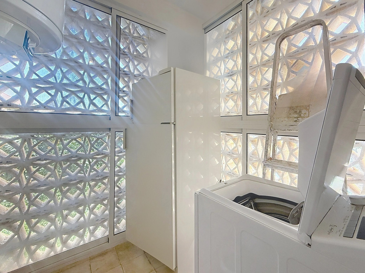 Percelen te koop in Estepona | 3 slaapkamers H5398555