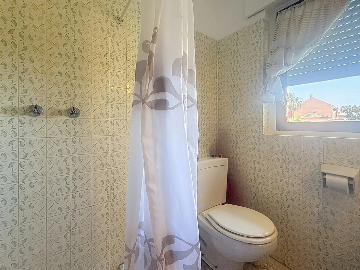 Percelen te koop in Estepona | 3 slaapkamers H5398555
