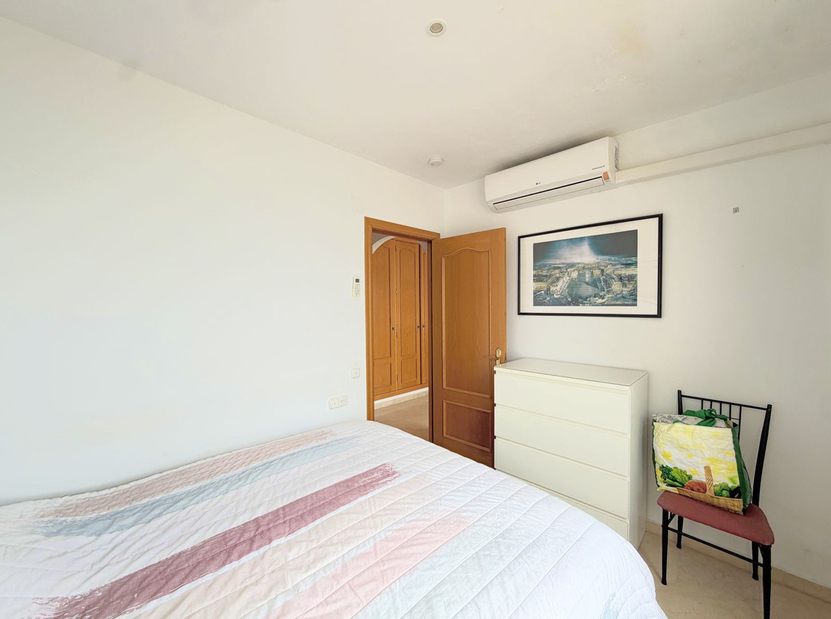 Huis te koop in Estepona | 2 slaapkamers H5420941