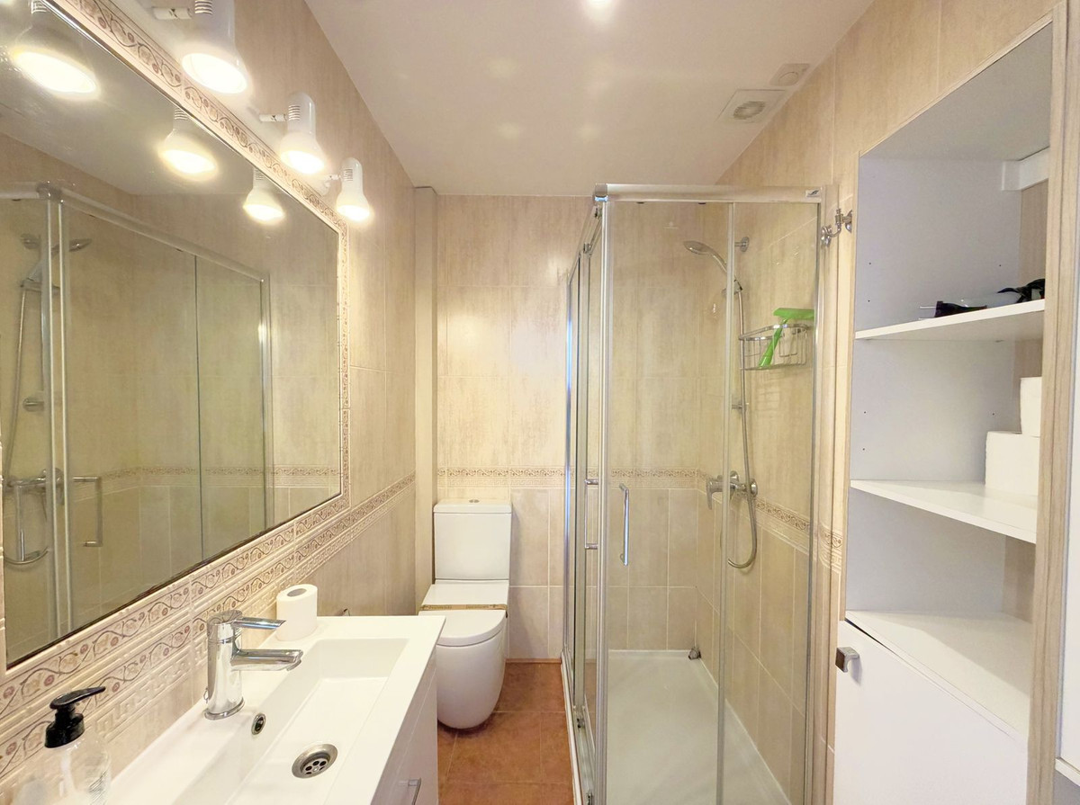 Huis te koop in Estepona | 2 slaapkamers H5420941