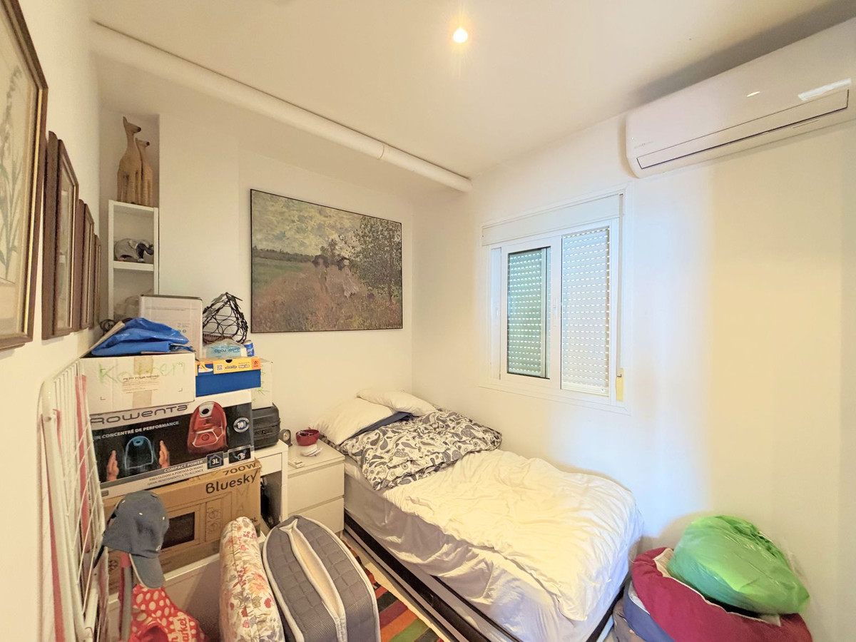 Huis te koop in Estepona | 2 slaapkamers H5420941