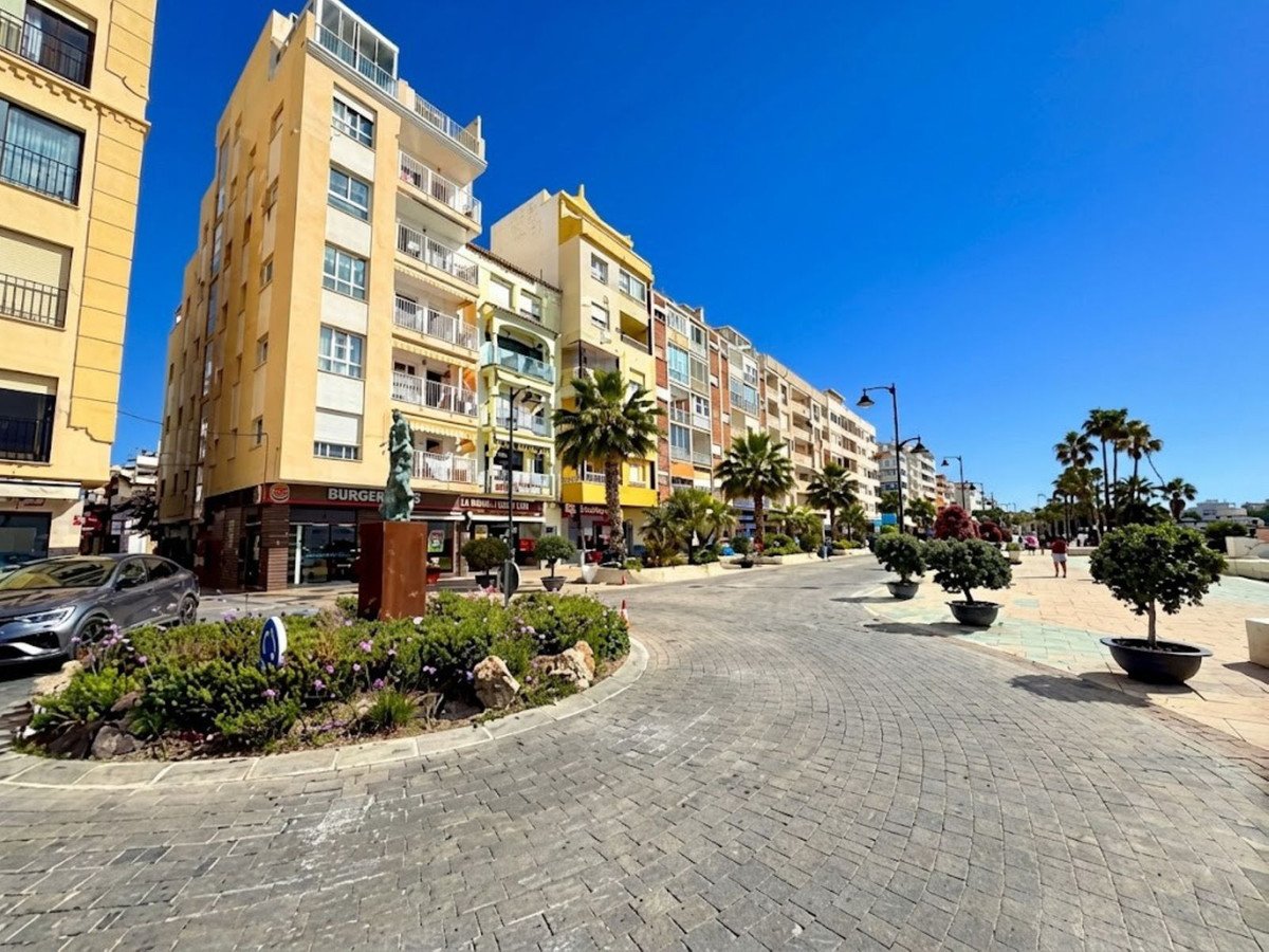 Huis te koop in Estepona | 2 slaapkamers H5420941