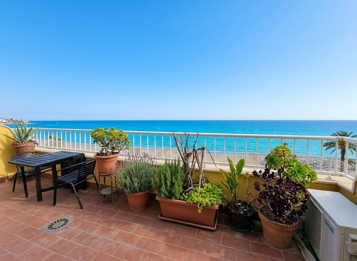 Huis te koop in Estepona | 2 slaapkamers H5420941